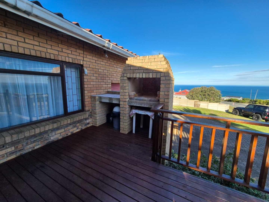 3 Bedroom Property for Sale in Dana Bay Western Cape